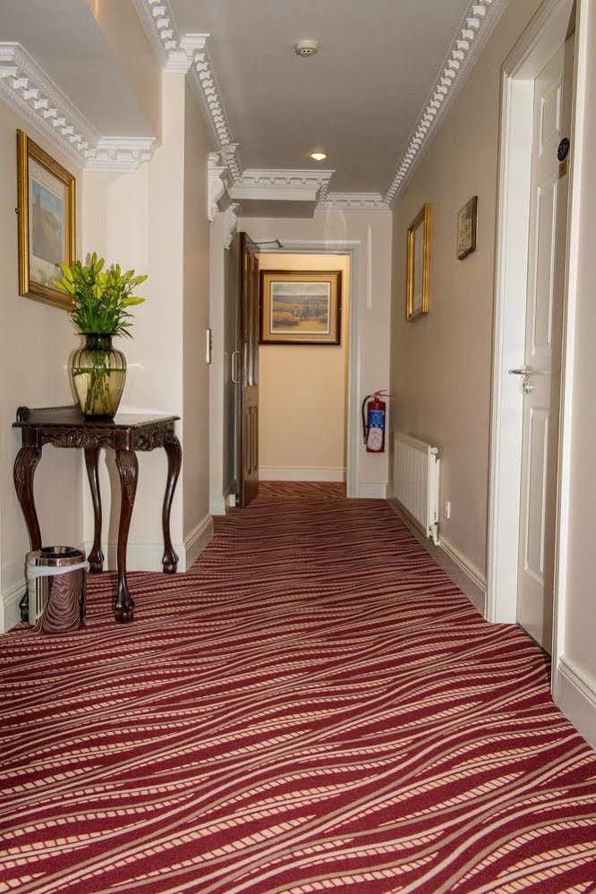 Mcsweeney Arms Hotel Cill Airne Exteriör bild